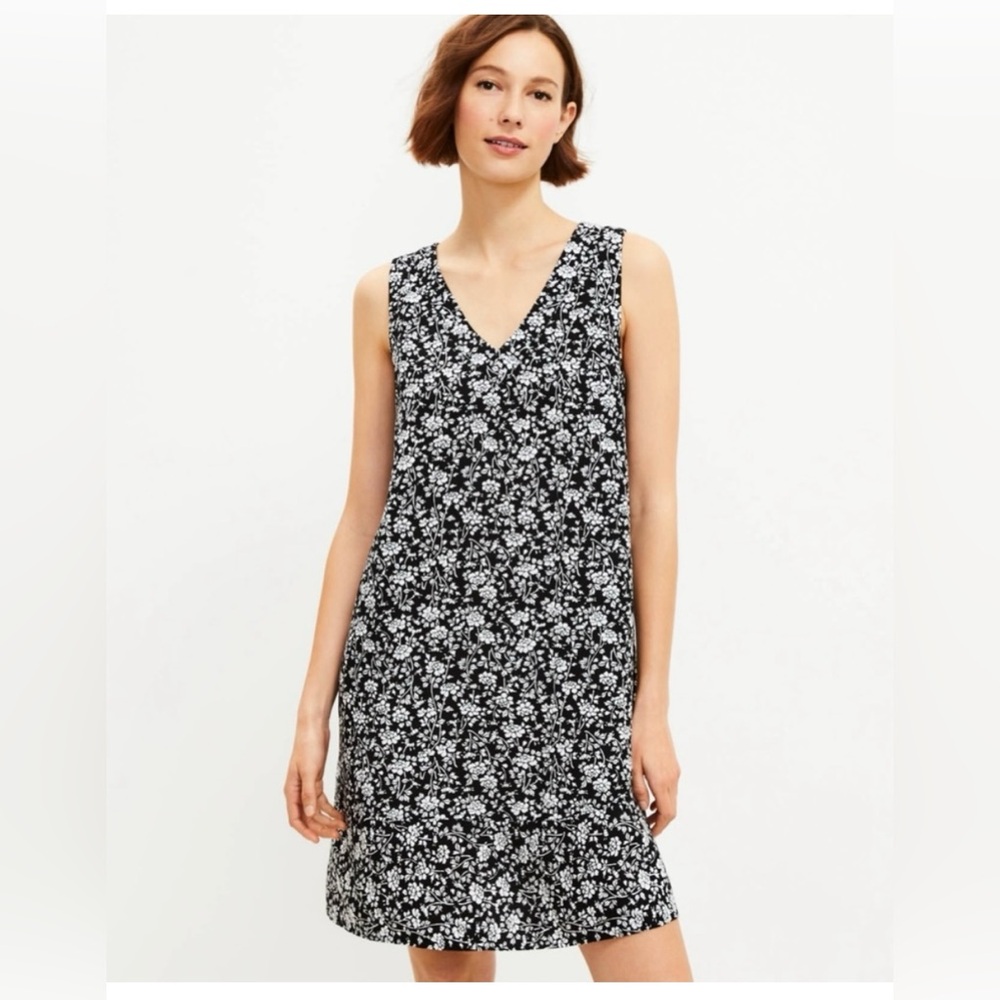 Loft Black Floral Double V Flounce Dress NWT Women’s size XS Tall Linen Blend
